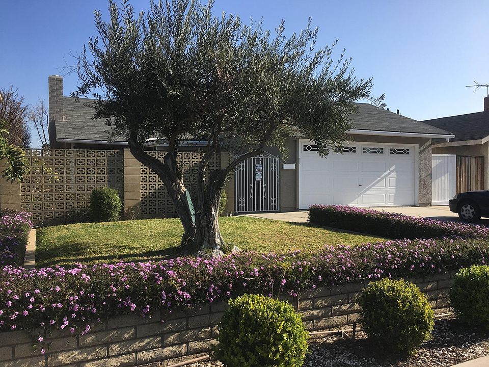 1st image of 4491 Parkglen Cir