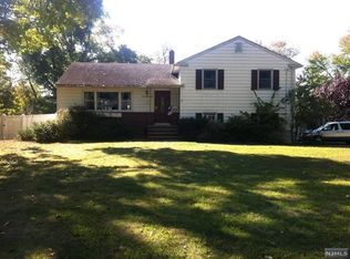 174 President Rd, Township Of Washington, NJ 07676