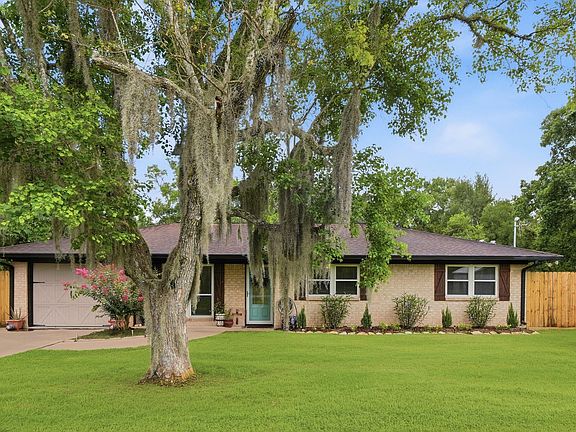 4th image of 504 County Road 825