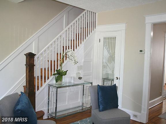 Living Room/Stairs