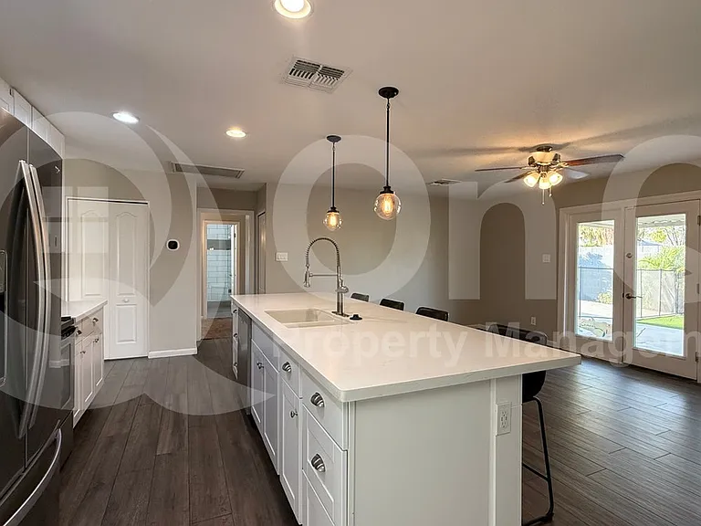 4422 S McAllister Ave — Photo 12