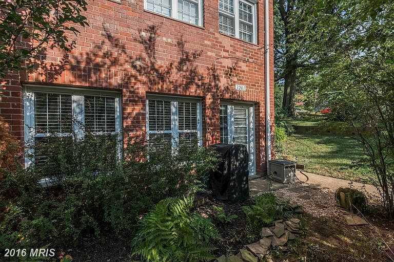 1st image of 3201 Valley Dr #714