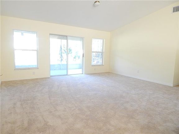 5th image of 9046 103rd Ave
