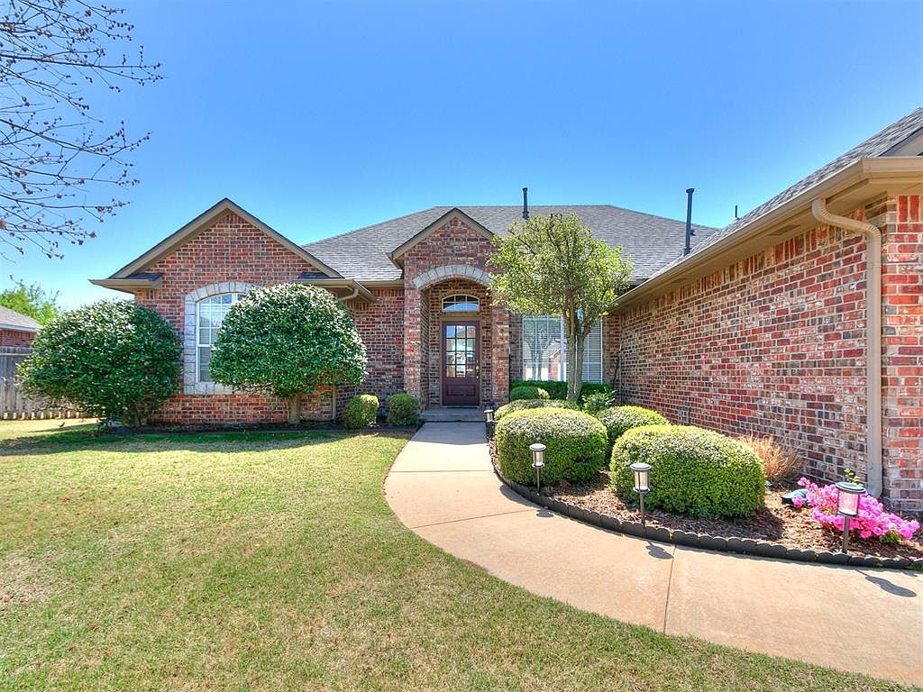2432 Brenton Dr, Edmond, OK 73012 | Zillow
