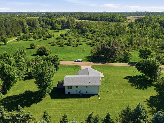 5th image of 28249 Meadow Dr