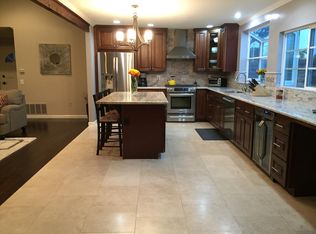 6462 Silverheel Cir, Huntington Beach, CA 92647