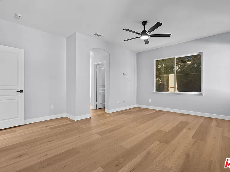 30311 Ashfield Ct — Photo 18