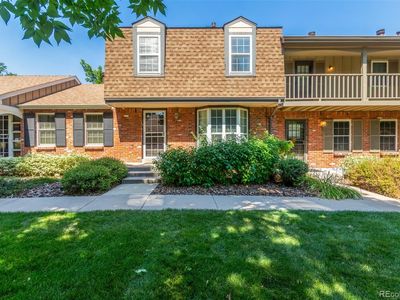 8752 E Amherst Drive #E, Denver, CO, 80231