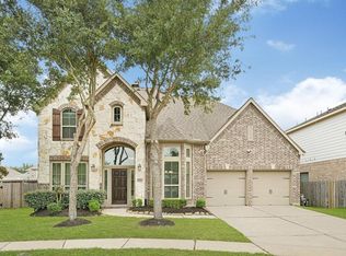 20010 Barrow Edge Ln, Cypress, TX 77433