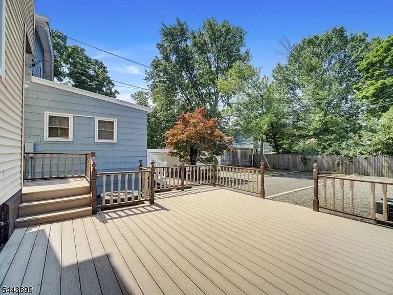 60 Montague Pl #2 — Photo 25