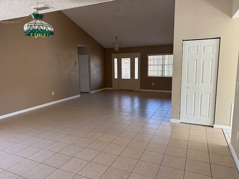89 Westlee Ln — Photo 11