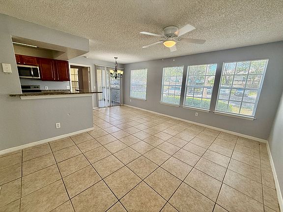5th image of 1043 S Hiawassee Rd APT 3111
