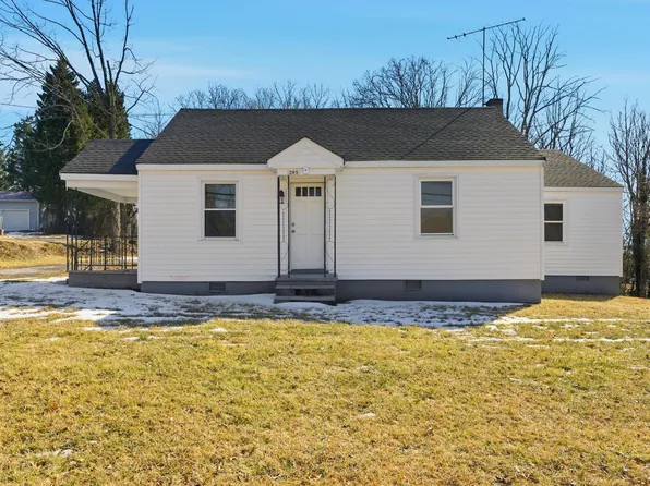 281 Old Wright Shop Rd, Madison Heights, VA 24572