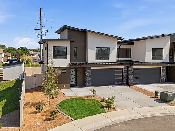 2nd image of 1103 Mee Canyon Cir