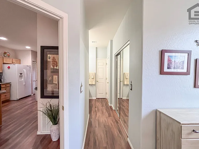 205 N 74th St #116 — Photo 27