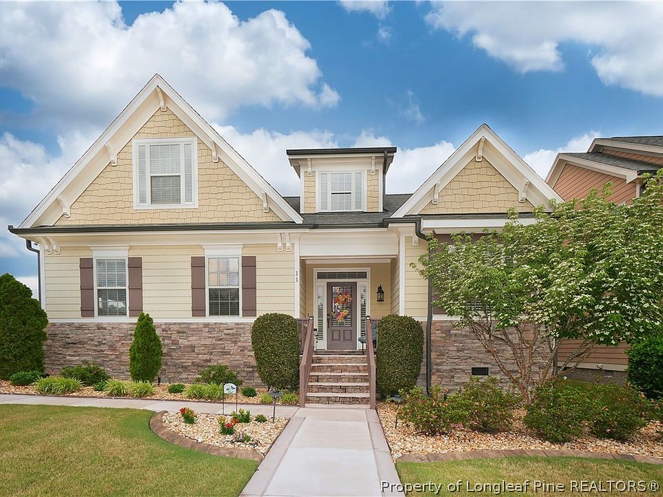 1st image of 11 Skipping Pines Ct