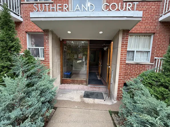 1315 Bayview Ave #212, Toronto, ON M4G 2Z8