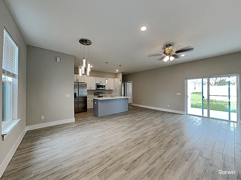 354 Gardenia Ct — Photo 7