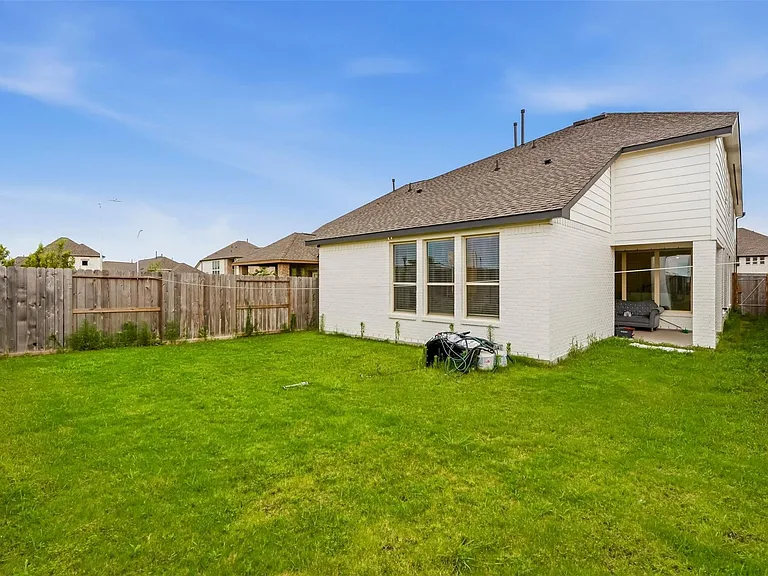 26031 Horizon Star Ln — Photo 24