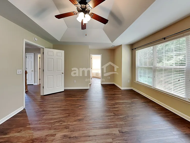 405 Bedstraw Ct — Photo 11