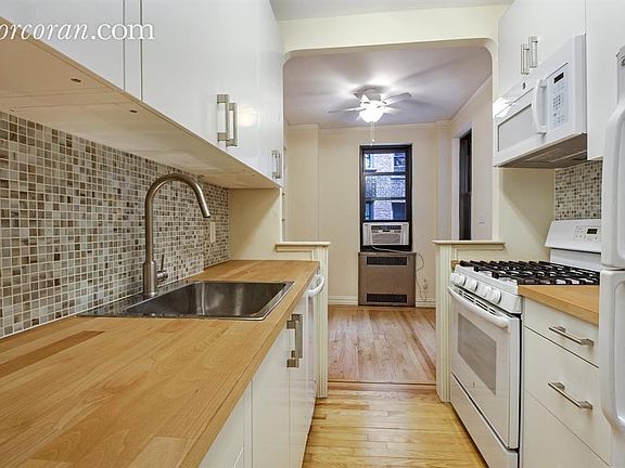 3rd image of 50 Park Ter E APT 5K