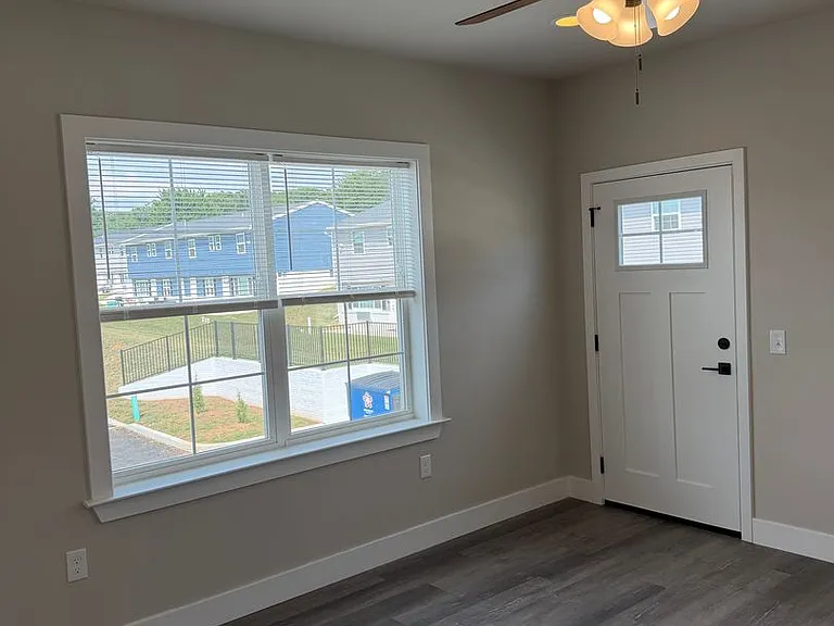 Salem Run Apartments Phase 2 — Photo 440