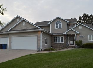 365 Tori St, Omro, WI 54963