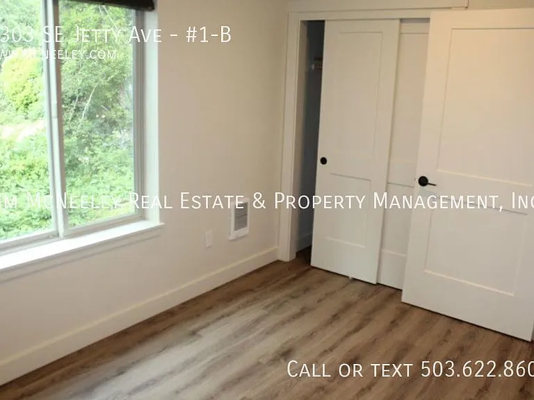 1303 SE Jetty Ave #1-B — Photo 7