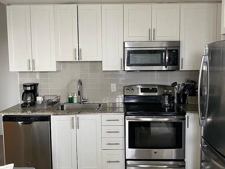 7161 Yonge St #1125 — Photo 5