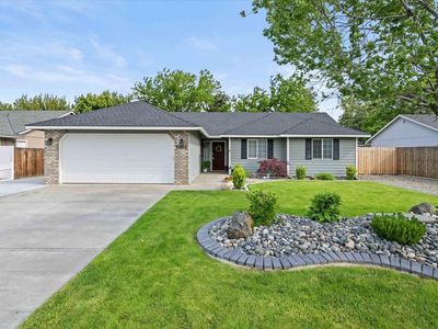 5202 Crane Dr, West Richland, WA, 99353