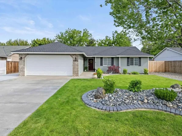5202 Crane Dr, West Richland, WA 99353