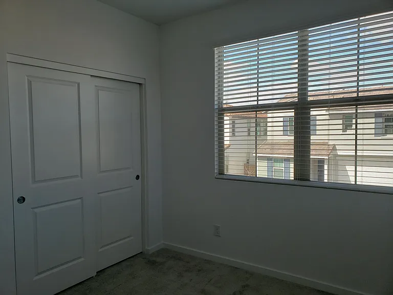 1315 W Crane Dr — Photo 20