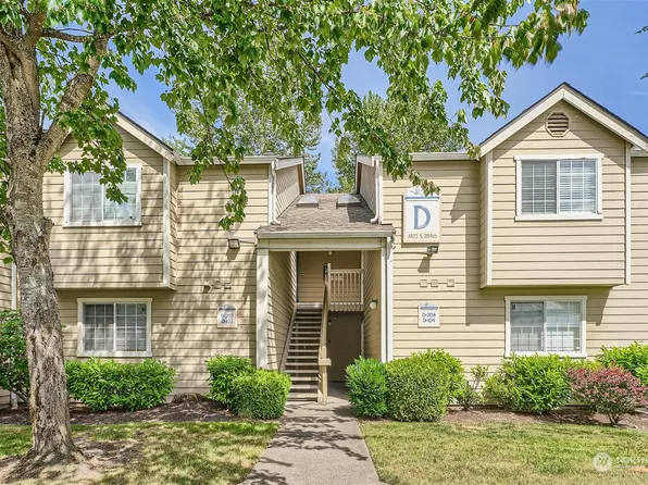 1822 S 284th Lane #D204, Federal Way, WA 98003