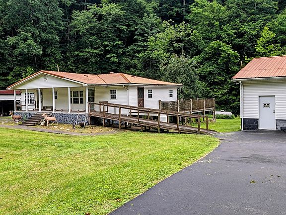 9457 Highway 421, Bledsoe, KY 40810 | Zillow