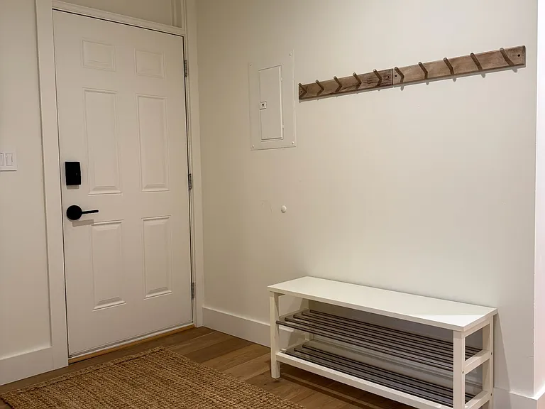 40 College St #207 — Photo 22