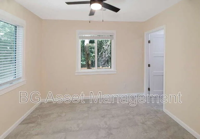 2807 Sabral Cir — Photo 17