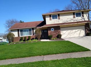 7645 Gerald Dr, Middleburg Heights, OH