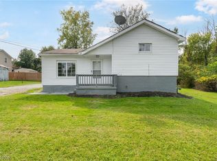 25281 Suwanee Ave, Oakwood, OH 44146