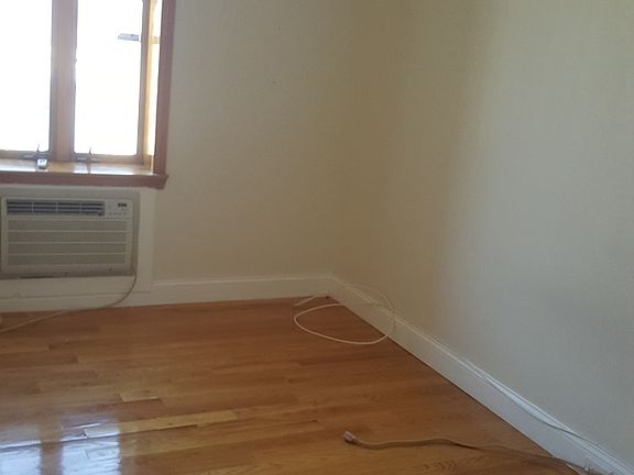 4th image of 7747 79th St #2