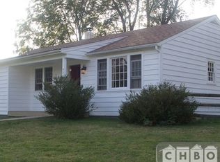 907 Saddlebrook Dr, Malvern, PA 19355