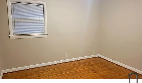 6546 Haley Dr — Photo 2