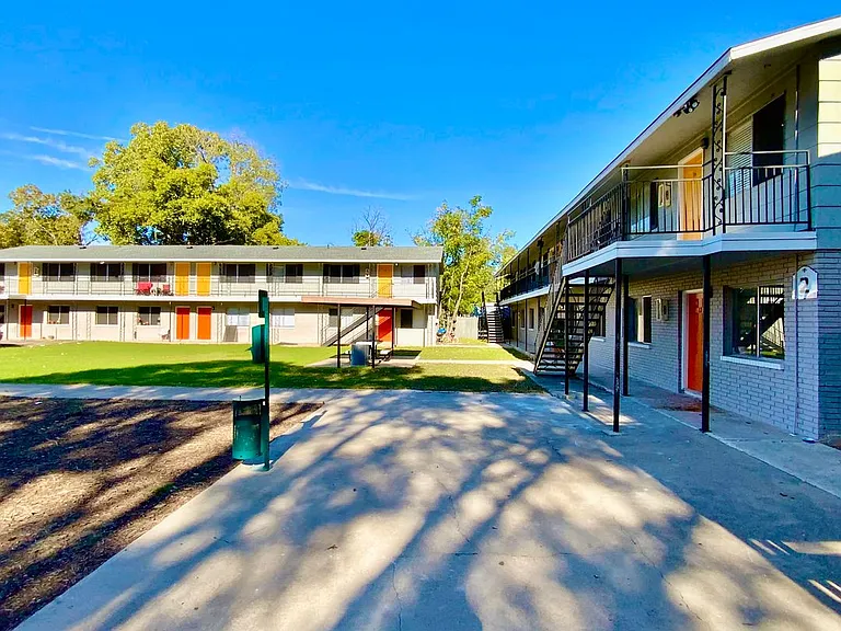 Sundance Apartments — Photo 51