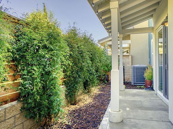 5th image of 525 Sertoma Way Unit 118
