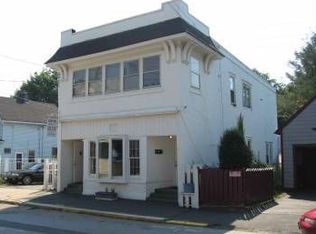 12 Bouton St, Norwalk, CT 06854