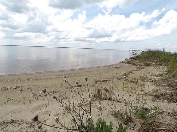3rd image of 21425 Bluffs Hwy Lot 40