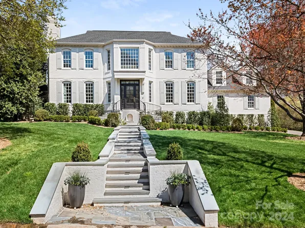 7023 Erin Ct, Charlotte, NC 28210