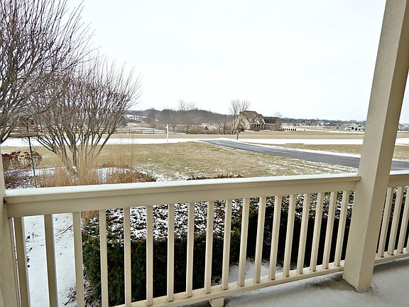 5th image of 1211 Savannah Ln