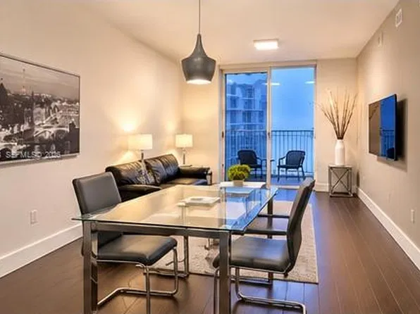 185 SE 14th Ter APT 1703, Miami, FL 33131