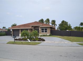 15401 SW 164th St, Miami, FL 33187