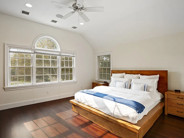 50 Narrow Ln — Photo 22